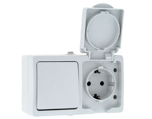 Как провести электричество на балкон своими руками1