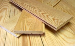 Отделка балкона вагонкой, внутренняя обшивка — обработка, монтаж, покраска.2