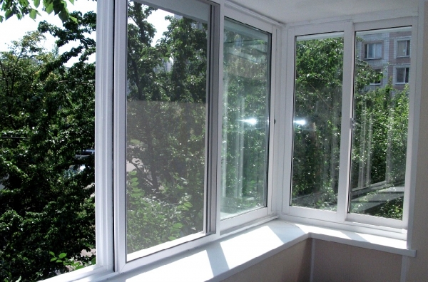 Современные технологии и раздвижные окна на балкон2