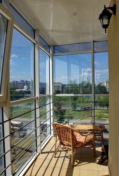 Теплое остекление балкона, какие окна ставить, особенности, материалы, виды5